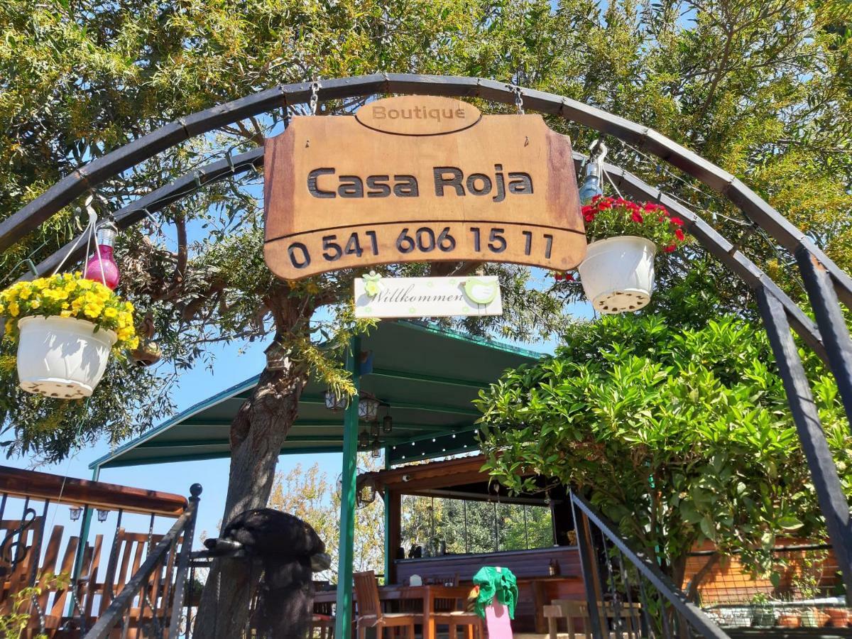 Casa Roja Apartment Cedit ภายนอก รูปภาพ